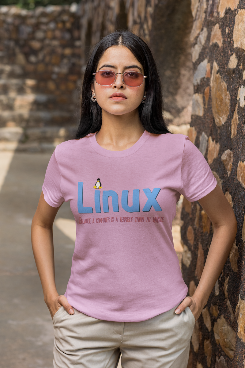 Linux-Because a computer is a terrible thing to waste - Light colors Unisex t-shirt