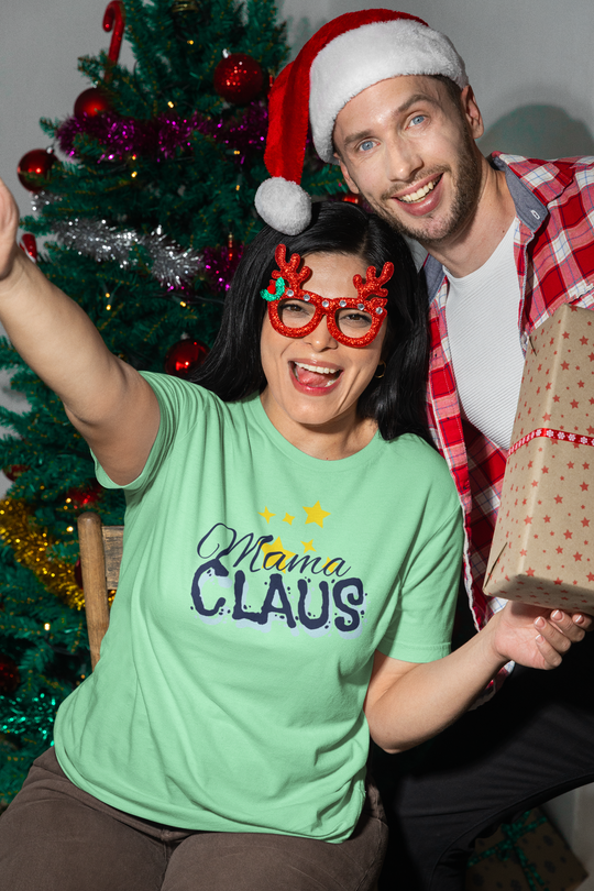 Mama Claus Unisex t-shirt